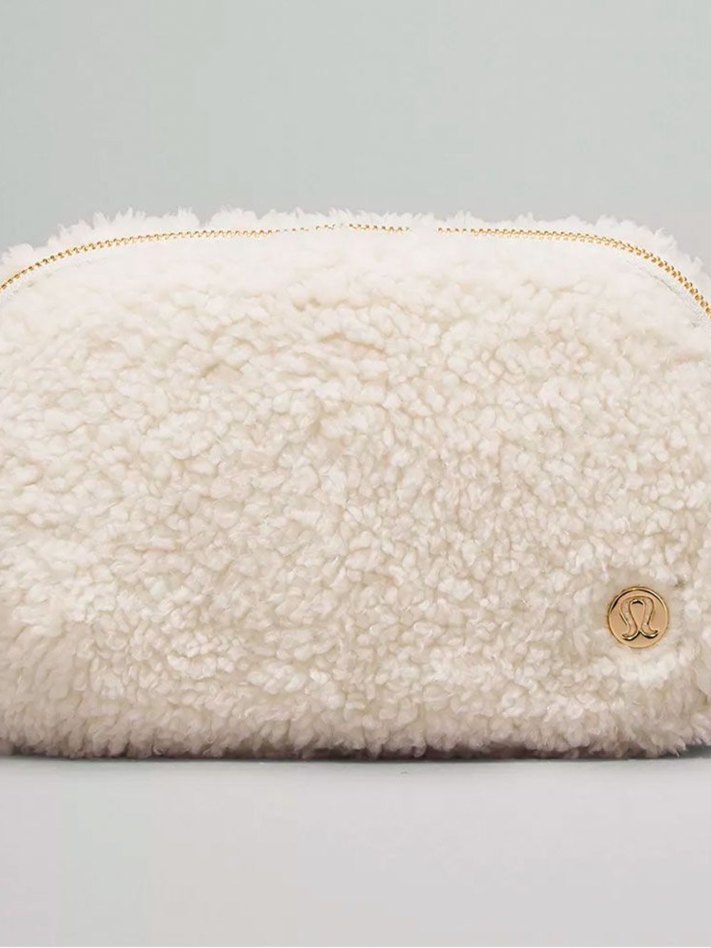 NWT Lululemon Cream/Gold 1L Everywhere Belt Bag Sherpa Fleece
